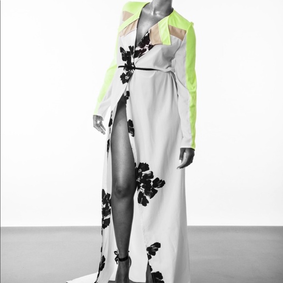 Dresses & Skirts - Maxi dress wrap